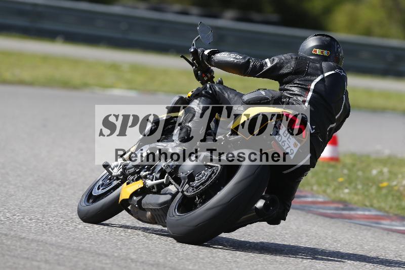 Archiv-2025/09 22.04.2025 Cornu Master School ADR/rot-rouge/41